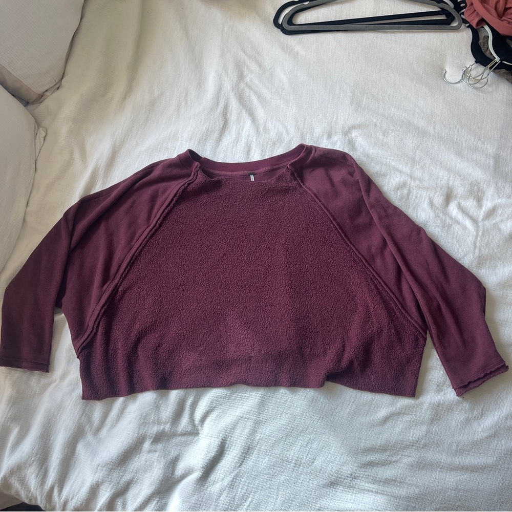 Maroon / burgundy freepeople sweater!
